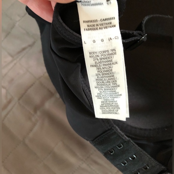 Nike Sports Bra - Picture 3 of 3